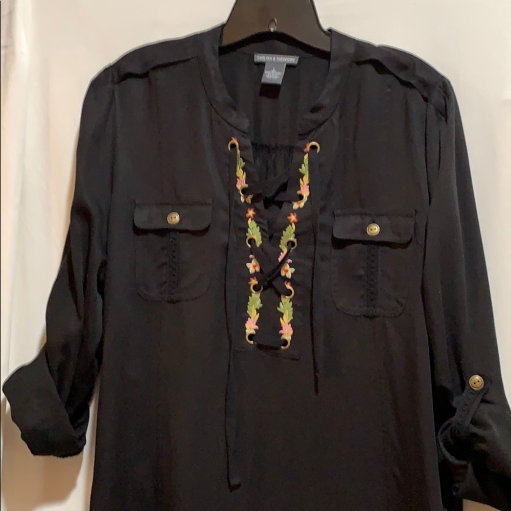 CHELSEA & THEODORE black dress